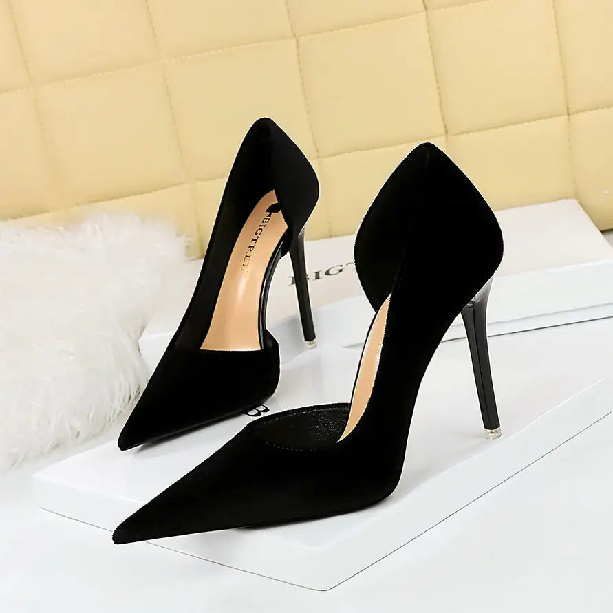 An European And American Style Fashion Banquet High-heeled Shoes With Stiletto Heel