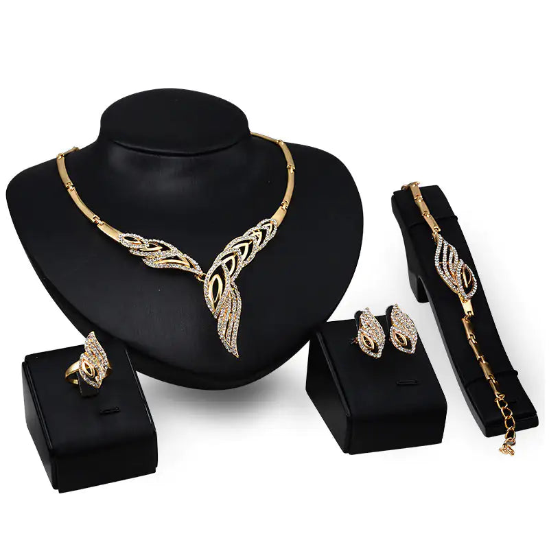 01 Gold Indian Bridal Jewelry Set