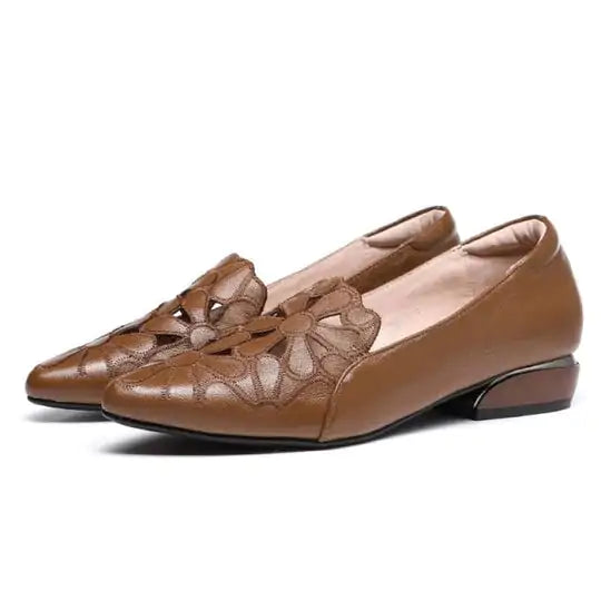 A Mid Heel Formal Shoes