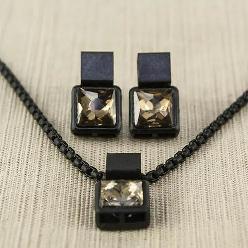 1 Coal Necklace-Tan